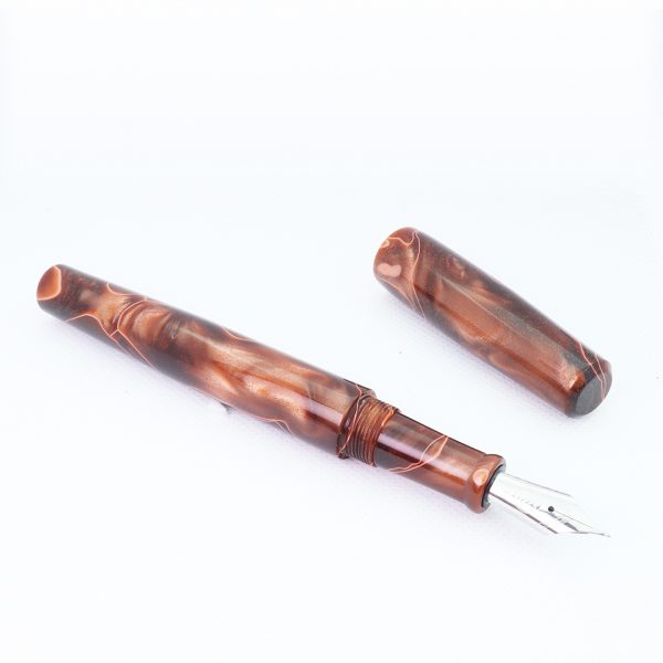 Wet and Wise Chocolate Swirl fountain pen